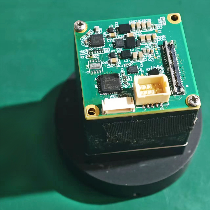 640X512 25-мм модуль инфракрасной тепловизионной камеры CVBS Mipi